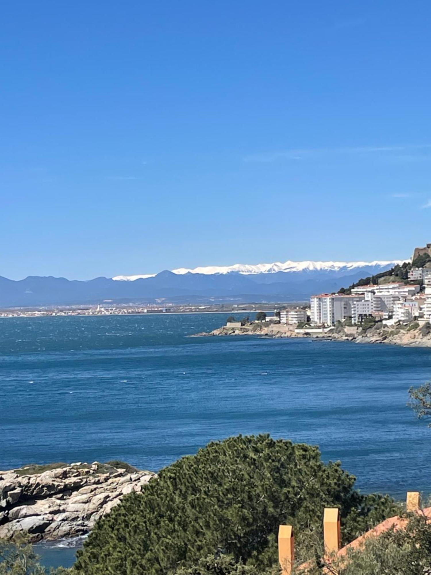Overthesea - Pueblecito Apartment Ρόζες Εξωτερικό φωτογραφία